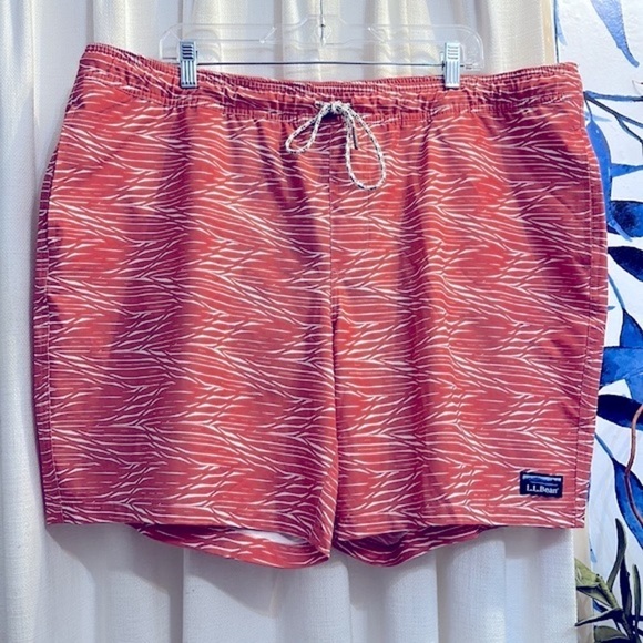 NWOT Men’s L.L. Bean 100% Polyester Burnt Orange and White Swim Trunks Size XXL - Picture 2 of 7